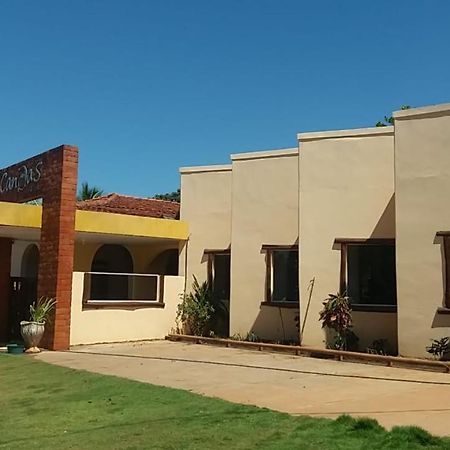 Canoas Hotel Poconé المظهر الخارجي الصورة
