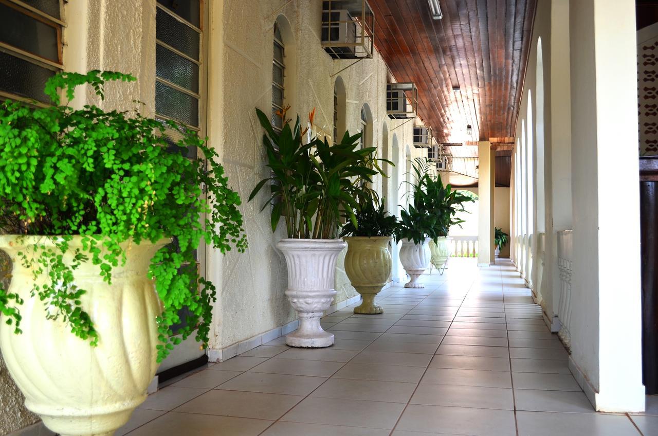 Canoas Hotel Poconé المظهر الخارجي الصورة